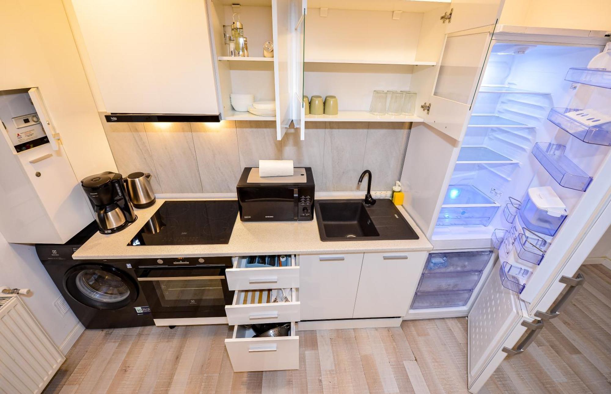 Ben Yehuda - Shabbat Friendly Apartments Bucharest Luaran gambar